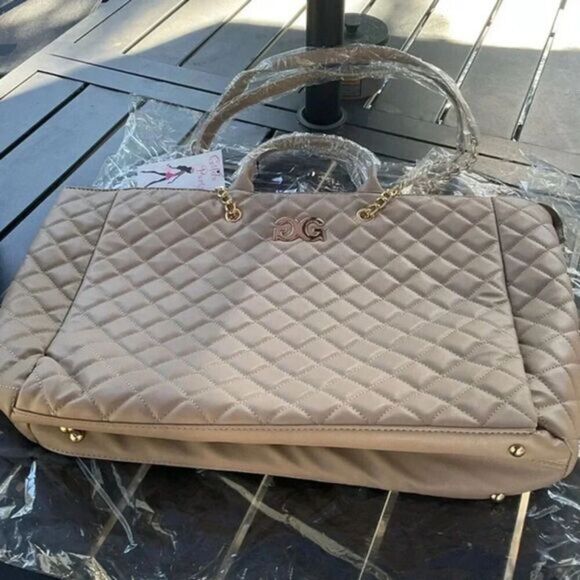 BNWT Gilda Paris Quilted Large Tote Taupe w/ Gold Accents